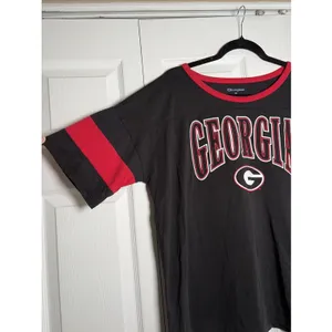 Champion Georgia Bulldogs Jersey T-Shirt Womens Size‎ M Black Red NCAA Cotton thumbnail 2