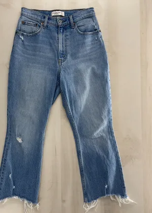 ABERCROMBIE & FITCH curve love the kick flare ultra high rise jeans 26 2 SHORT thumbnail 1