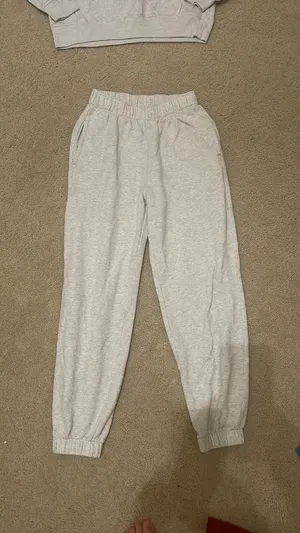Hollister light grey sweat set thumbnail 3