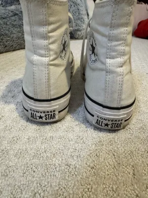 Women’s Converse Platform thumbnail 4