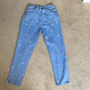 Daisy High Waisted Mom Jeans Size 26 thumbnail 4