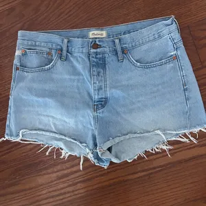 Madewell Relaxed Denim Shorts Cedarcroft Wash Size 32" Size 14 thumbnail 11
