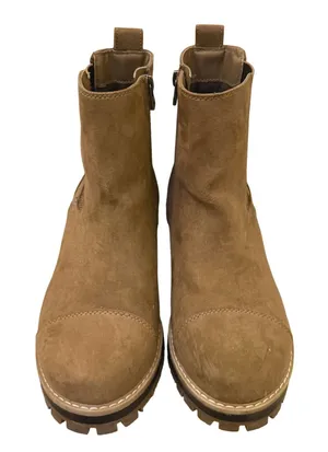 Time‎ and Tru Chelsea Ankle Boots Tan Faux Suede Lug Sole Womens 9W WWTT41FF006 thumbnail 1