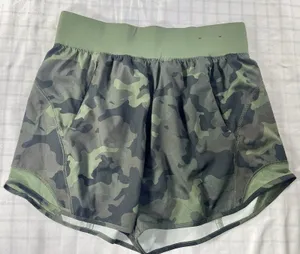 Title: Tek Gear Women’s Camo Running Shorts Size M Green Camouflage Zipper thumbnail 1