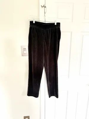 Lululemon Women Scuba Mid-Rise Straight-Leg Pants Velvet Cord 7/8 Length 4 Black thumbnail 4