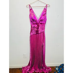 NWT AIIFOS Magenta Pink Surplice V-Neck Sleeveless Pleated Metallic Maxi Dress 2 thumbnail 3