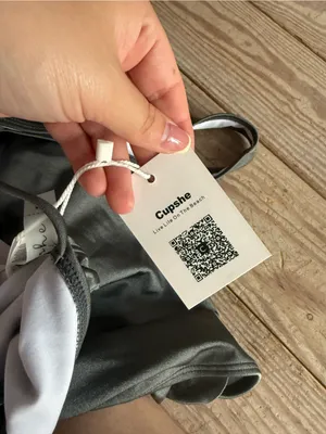 Cupshe One-Piece Swimsuit size m thumbnail 2