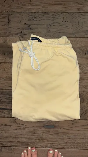 Brandy Melville, butter, yellow wide leg sweat sweatpants with no flaws thumbnail 2