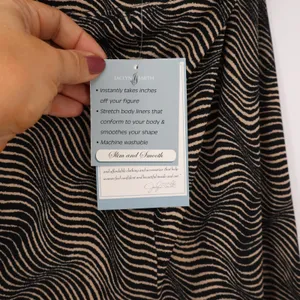 Jaclyn Smith Skirt Set Womens XXL Easy Separates Tan Black Abstract Wave NEW thumbnail 10