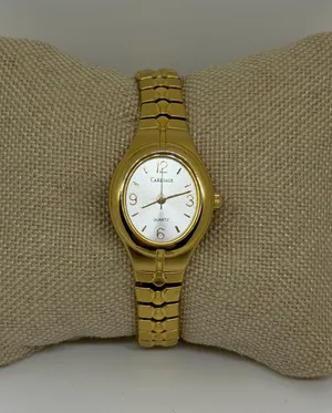 Vintage Carriage by Timex Gold Tone Oval Quartz Watch Stretch Band size 4” thumbnail 1