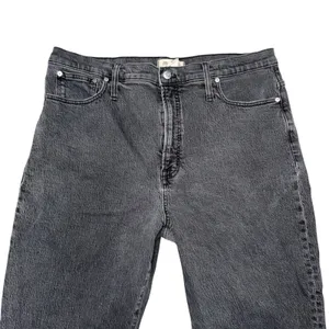 Madewell The Perfect Vintage Straight Jean Charcoal Wash Raw Hem Size 33‎ thumbnail 4