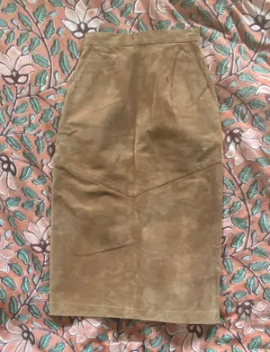 Suede Pencil Skirt Brown Size 2P thumbnail 1