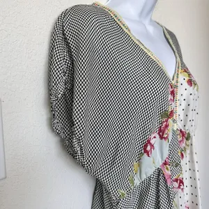 Johnny Was Silk Tunic M floral Embroidered Gathered Waist blouse lightweight thumbnail 7