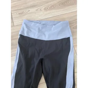 Free People Movement Two Tone Colorblock High Rise Leggings Black Lavender XS thumbnail 2