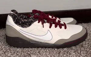 Nike Terra Manta Women's Shoes Pearl White Baroque Brown Size 9 thumbnail 1