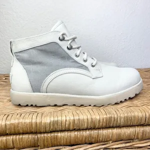 UGG Bethany Lace Up Ankle Boot Light Gray Size 10 Women’s thumbnail 5