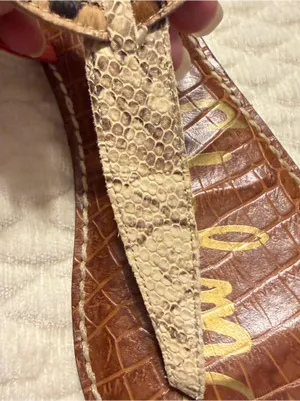 Sam Edelman Gigi Thong Sandals Size 6.5 Buckle Closure Reptile Print Leather thumbnail 5