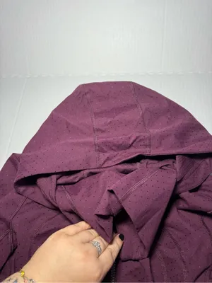 Lululemon Women's Stride Hooded Athletic Jacket thumbnail 5