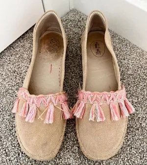 Espadrille Flats Size 38 Tan Suede Tassel Slip On Braided Boho Cottage Vacation‎ thumbnail 1