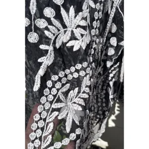 Vintage Vivid Importers of NY Women’s Sz Large Flower Black White Top Blouse thumbnail 2
