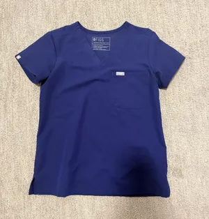 FIGS Catarina One-Pocket Scrub Top thumbnail 1