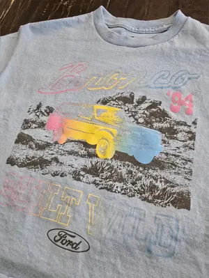 Vintage `94 Ford Bronco Built Wild Graphic T-Shirt Women's Cropped Medium Blue thumbnail 3