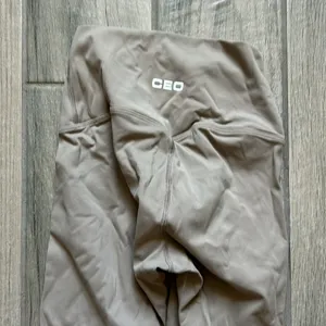 CEO leggings Tan Size 4 thumbnail 5