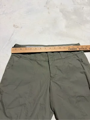 Nike Olive Green NWT Shorts MSRP$40 XS NOS 2007 Y2K thumbnail 3
