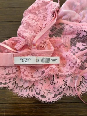 Victoria's Secret Dare to Dream Lace Flounce Bra Top pink peplum hem size XS thumbnail 4