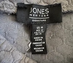 Jones New York gray sweatshirt size medium  thumbnail 8