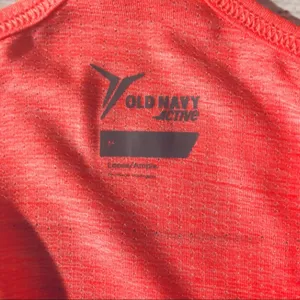 Old Navy Women’s Orange Athletic Tank Sz M thumbnail 2