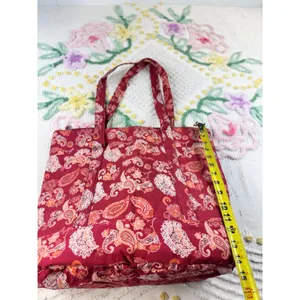 Arrow Trading LLC vtg Red Paisley‎ Quilted Tote Bag Zippered Shoulder Bag 2008 thumbnail 3