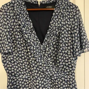 Lauren Ralph Lauren Mini Dress 14‎ Navy Blue Floral Cottagecore Preppy Feminine thumbnail 4