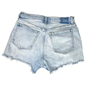 Abercrombie & Fitch Curve Love The Mom Short High Rise Light Distressed 29 / 8 thumbnail 2