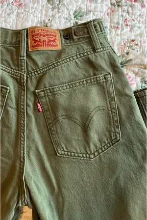 Levi’s Cinch Barrel Green Denim Jeans thumbnail 2
