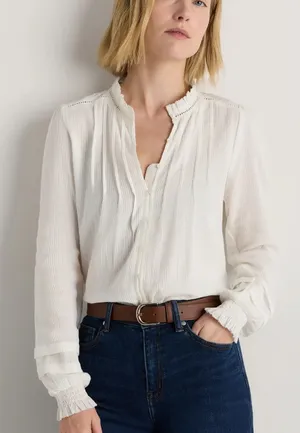 Quince Organic Textured Cotton Peasant Blouse in White size Large $158 thumbnail 1