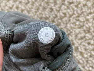 Lululemon Wunder Train High Rise Shorts 8” Size 6 Grey Sage Green Everlux EUC thumbnail 3