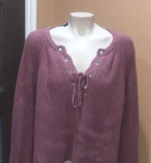 La Hearts sweater thumbnail 1
