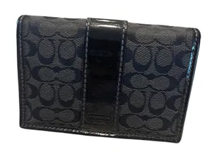 Coach Card Case Womens OS‎ Black Signature Monogram Patent Leather Bifold Wallet thumbnail 1