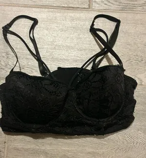 Body Frosting Black Lace Bra- size 36B thumbnail 1