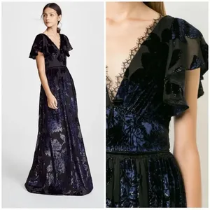 New Marchesa Notte Burnout Velvet Dress Size 4 thumbnail 2