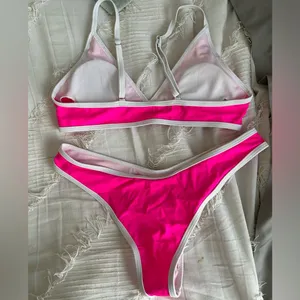 Shein Swim SPRTY Contrast Binding High Cut Bikini Swimsuit thumbnail 3
