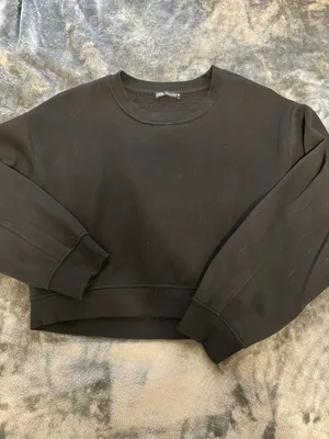 ZARA Cropped Sweatshirt Pullover thumbnail 1
