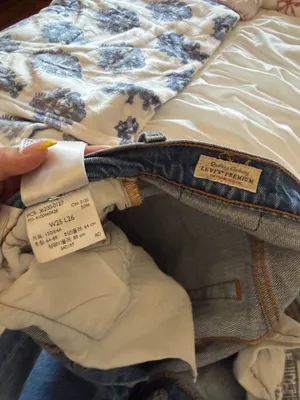Levi’s Jeans Blue Size 25 thumbnail 3