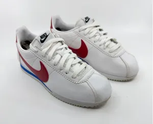 Nike Womens Size 9 White Red Blue Cortez Classic Leather Sneakers 807471-103 thumbnail 1