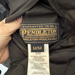 Pendleton Bitterroot Reversible Down Puffer Jacket Size Medium thumbnail 7