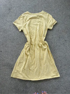 Old Navy Light Yellow Short Sleeve Midi Dress thumbnail 2