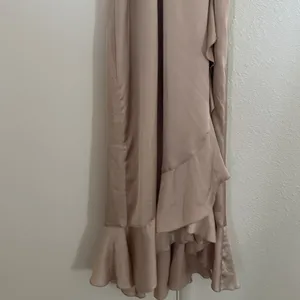 Show Me Your Mumu Samantha Ruffle Wrap Satin Midi Dress Champagne Small‎ thumbnail 4