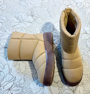 Madewell The Toasty Puffer Water-Resistant Cozy Boot ~ Olive Surplus ~ Size 6 💛 thumbnail 1