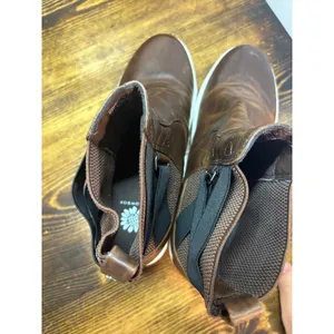 Yellow box Brown Sneaker Booties Size 9 thumbnail 5